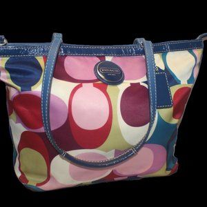 COACH SIGNATURE SCARF SATEEN TOTE